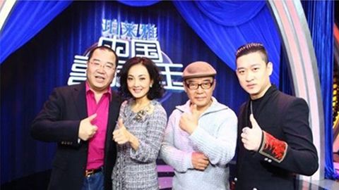 龙8官网long8唯一官网冠名《中国喜剧星》 元月十日爆笑登场